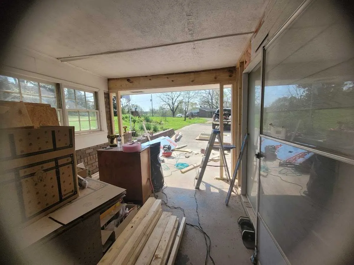 Air movers and dehumidifier for Drying & Dehumidification in Larkin